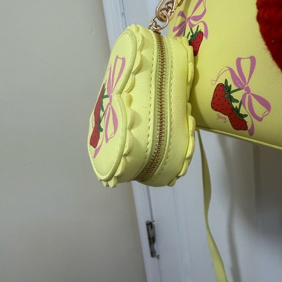 NWT Juicy Couture Sweet 🍓 Strawberry Mini Tote in Yellow Iris - Picture 5 of 11